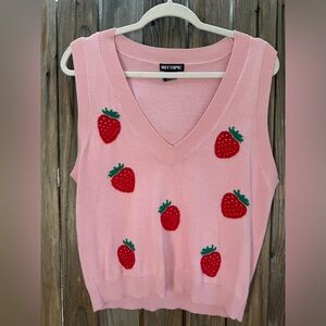 HOT TOPIC Strawberry Vest Size Large
